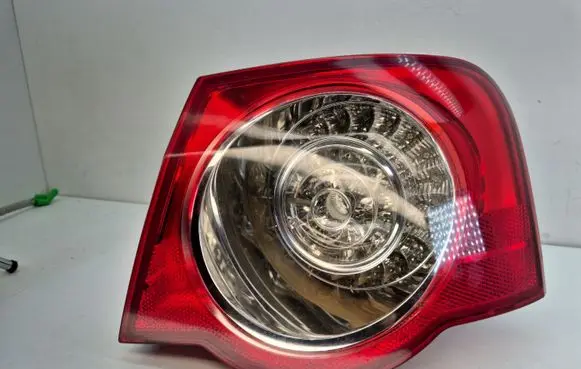 Volkswagen PASSAT B6 Rear/tail lights 3C5945096C
