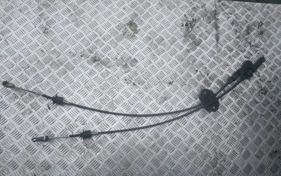 Hyundai i30 Gear shift cable linkage 4379410200