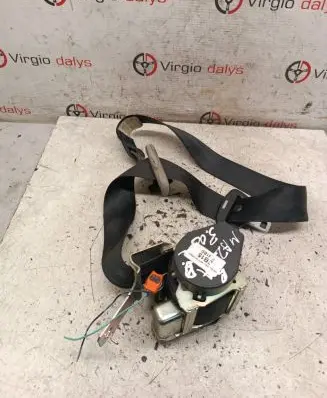 Mazda 3 I Front seatbelt 0435184