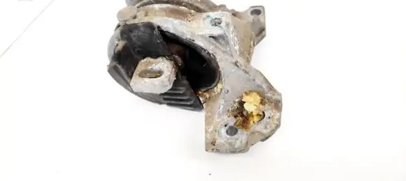 Citroen C5 Engine mount bracket