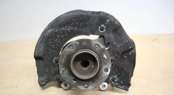 BMW 5 E60 E61 Front wheel hub 6760954
