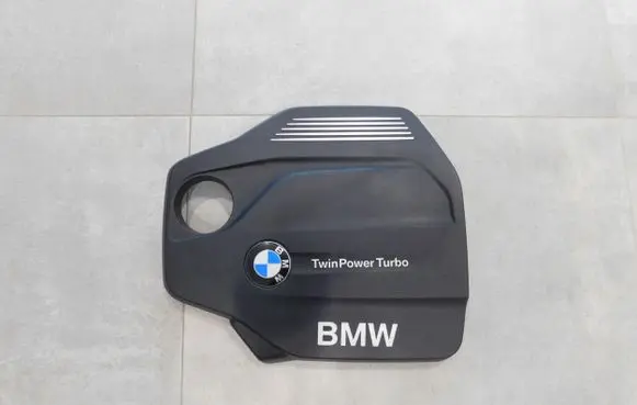 BMW X3 F25 Engine cover (trim) 8514202
