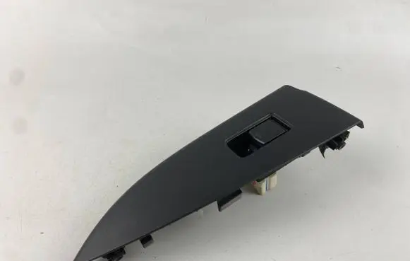 Subaru Outback Electric window control switch 94263AJ15A