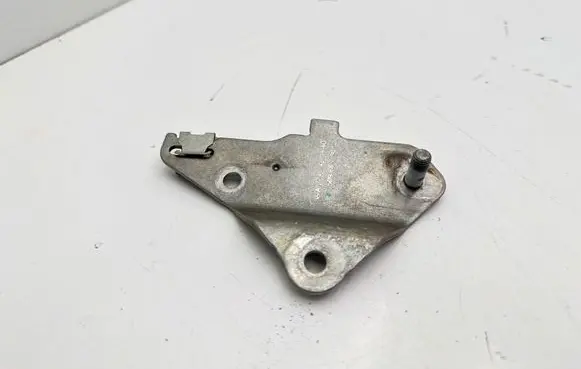 Mercedes-Benz C W205 EGR valve cooler bracket A2741421440 50968290