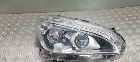 Peugeot 208 I Headlight/headlamp 9822690180