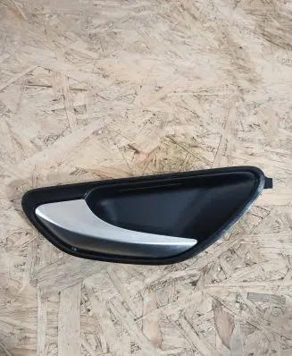 Mercedes-Benz GLC X253 C253 Front door interior handle A2057602200 26114459051