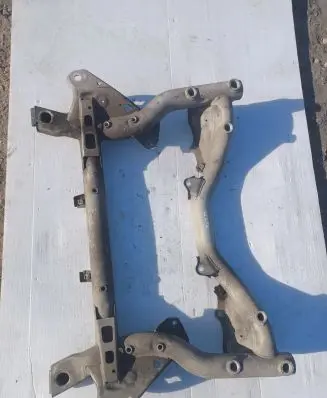 Mercedes-Benz E W212 Front subframe