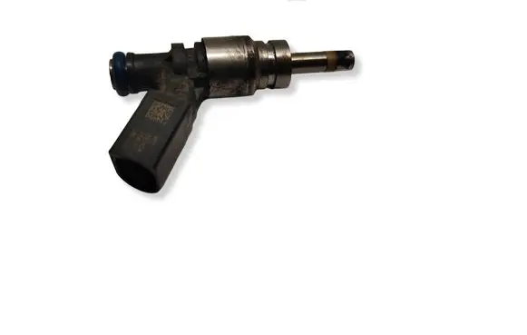 Audi A6 S6 C6 4F Fuel injector 06E036C