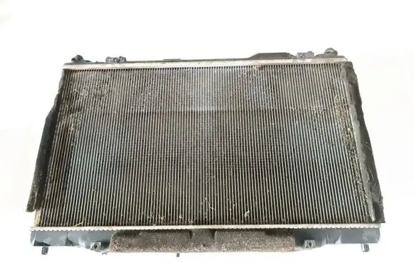 Lexus GS 300 350 430 450H Coolant radiator 4221341261 3164