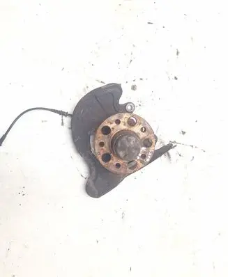 Mercedes-Benz C W203 Front wheel hub spindle knuckle