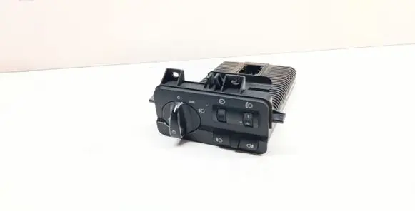 BMW 3 E46 Light module LCM 6907947 61316907947