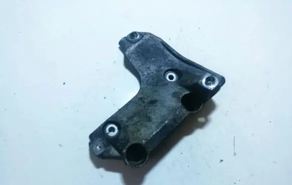 BMW 1 E81 E87 Engine mounting bracket 64557505980 24168110