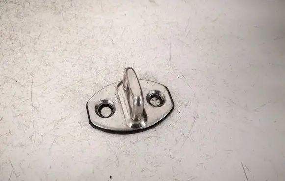 Audi A3 S3 8V Front door lock loop/hook striker 3C0837033C