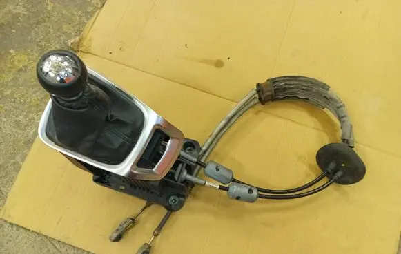 Peugeot 5008 Gear shifter/selector 9672372980 119181100 00018320
