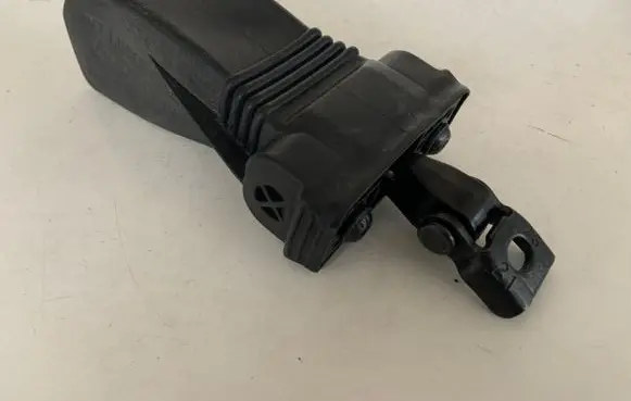 Audi A5 Front door check strap stopper 8W6837249 8W6837267