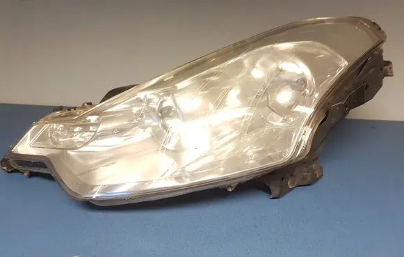 Citroen C-Crosser Headlight/headlamp P7142L XB19K