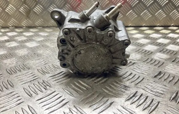 Audi A4 S4 B7 8E 8H Vacuum pump 03G145209C 300707B PVF205