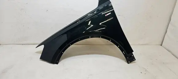 Audi Q7 4M Fender