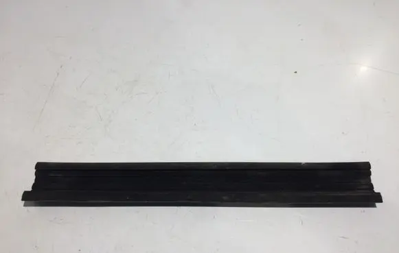 Front door rubber seal