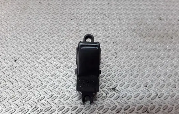 Nissan Primera Electric window control switch 25411AV600