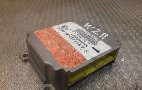 Mercedes-Benz E W211 Airbag control unit/module 2118203385