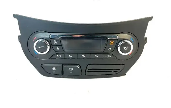 Ford C-MAX II Climate control unit AM5T18C612BM WL7A07451