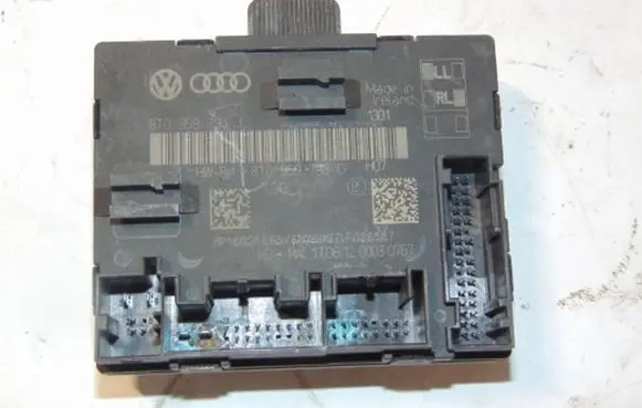 Audi A5 8T 8F Door control unit/module 8T0959793D