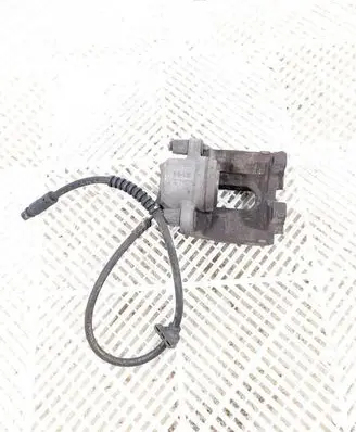 BMW X3 F25 Front brake caliper 703123