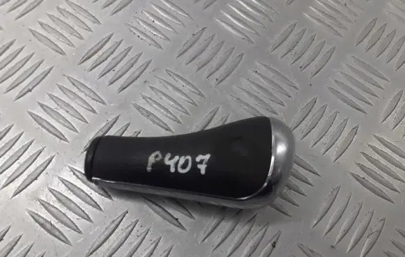 Peugeot 407 Gear selector/shifter in gearbox 