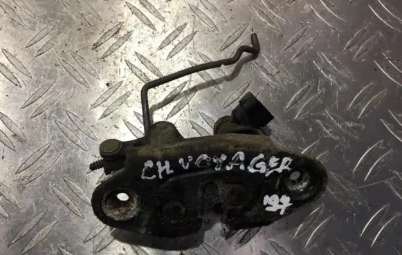 Chrysler Voyager Front door lock