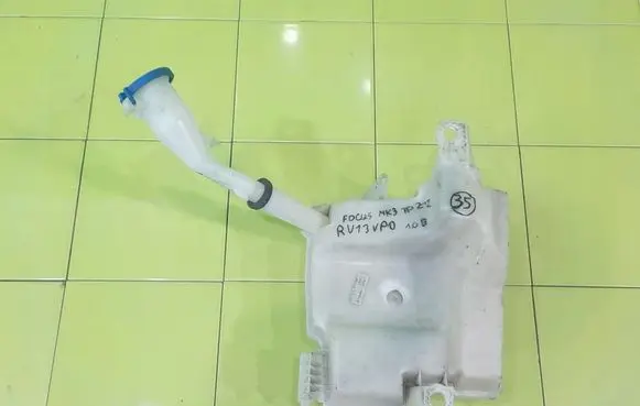 Ford Focus Windshield washer fluid reservoir/tank BV6117B613AC ZBIORNICZEK