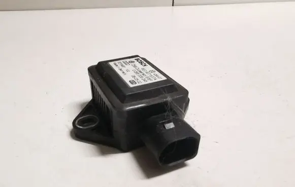 Volkswagen PASSAT B5.5 ESP acceleration yaw rate sensor 8E0907637A