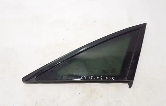 Audi A6 S6 C7 4G Rear side window 4G5845298A