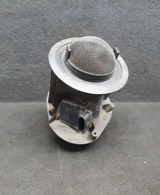 Audi A8 S8 D3 4E Mass air flow meter 057906461F 4605225309