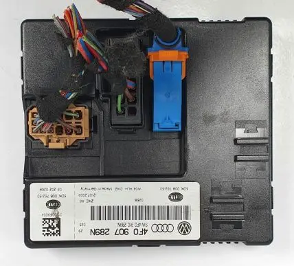 Audi A6 S6 C6 4F Comfort/convenience module 4F0907289N