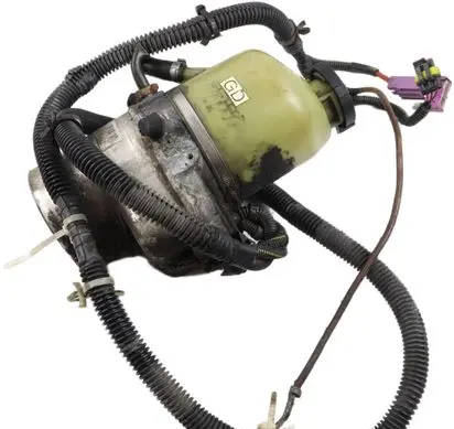 Opel Zafira A Power steering pump 