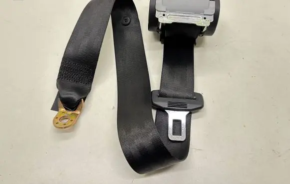 Audi A6 S6 C6 4F Rear seatbelt 4F0857805E