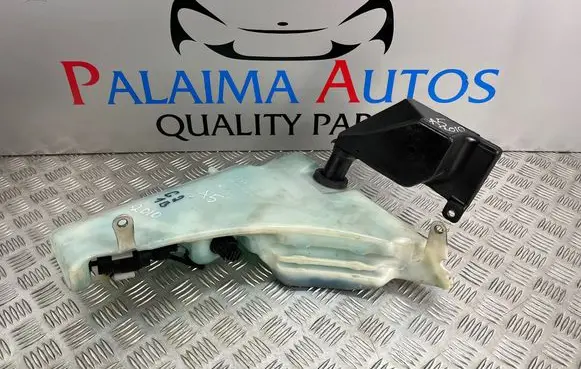 Audi A5 8T 8F Windshield washer fluid reservoir/tank 8T0955453B