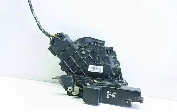 Ford Focus C-MAX Front door lock R21813