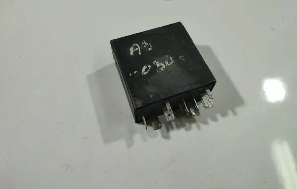 Volkswagen Bora Other relay 4B0955531A