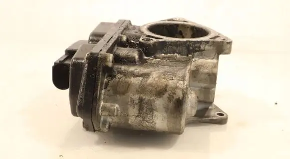 Audi A4 S4 B7 8E 8H EGR valve 03L131501E