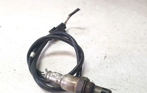 Audi A3 S3 8V Lambda probe sensor 04E906262A