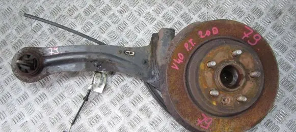 Volvo V40 Cross country Rear wheel hub spindle/knuckle 