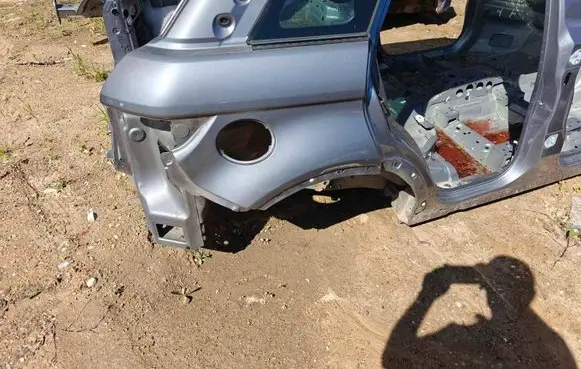 Land Rover Evoque I Rear quarter panel
