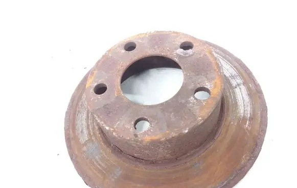 Volkswagen PASSAT B5 Rear brake disc