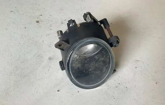 Ford Mondeo Mk III Front fog light 1S7115K202AC 0305062001