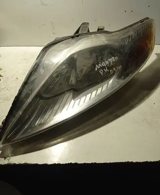 Ford Mondeo MK IV Headlight/headlamp
