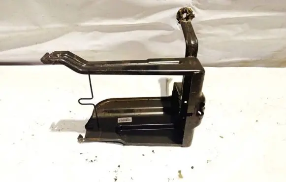 Citroen Berlingo Driver seat console base 4423850004