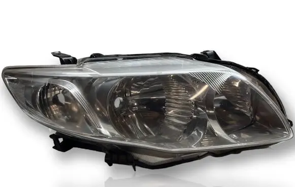 Toyota Corolla E140 E150 Headlight/headlamp 8113012A60
