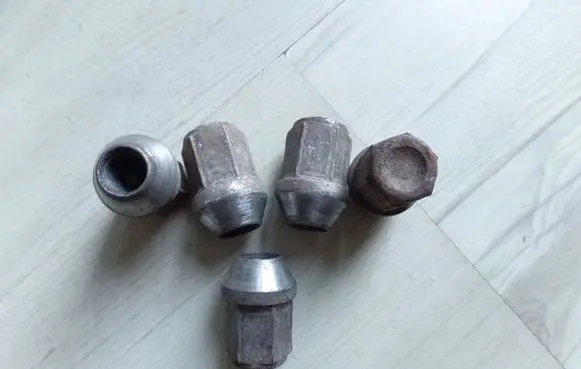 Subaru Legacy Nuts/bolts 